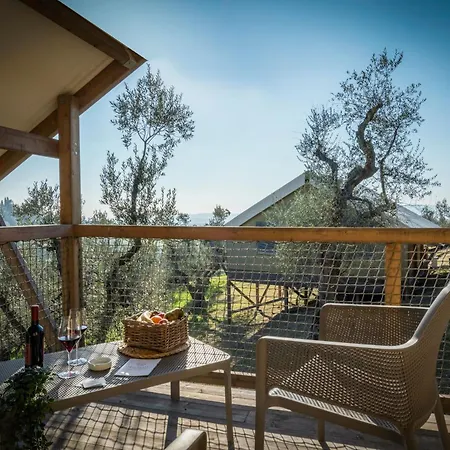 Glamping Tuscany - Podere Cortesi Camping *