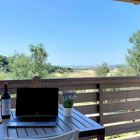 Camping Glamping Tuscany - Podere Cortesi *