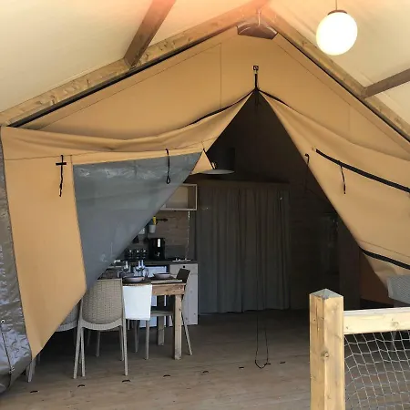 Glamping Tuscany - Podere Cortesi 캠프장 *