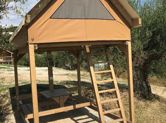 אתר קמפינג Glamping Tuscany - Podere Cortesi *