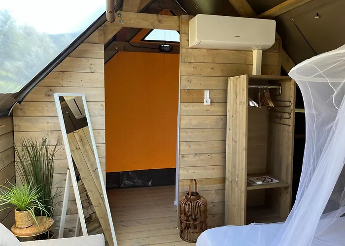 אתר קמפינג Glamping Tuscany - Podere Cortesi סנטה לוצ'ה